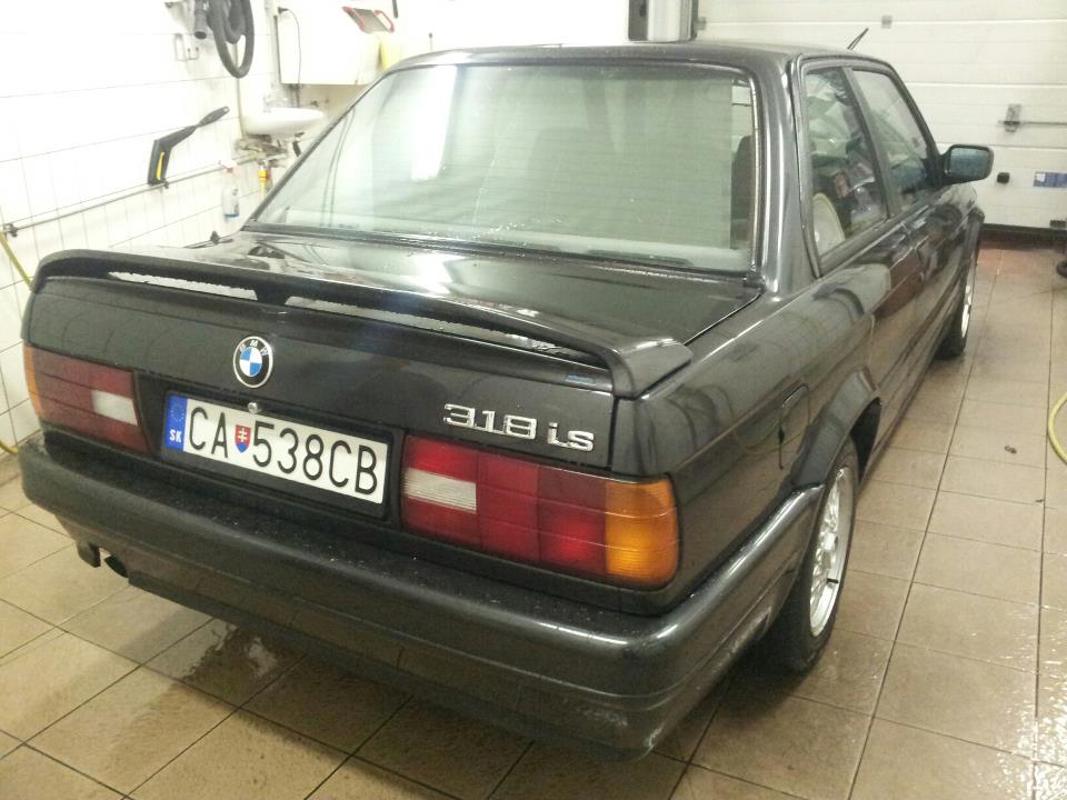 e30_1.jpg