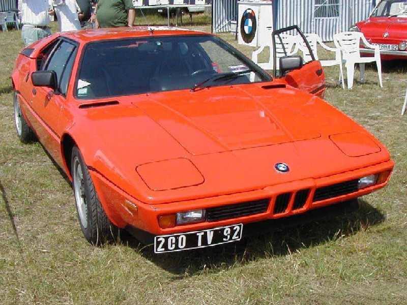 bmw_m1_19.jpg