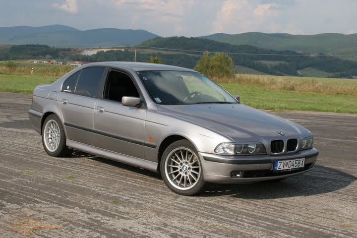 BMW KLUB BB-ZV Jony E39 328i 3.JPG