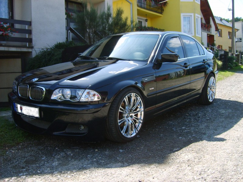 BMW3.jpg