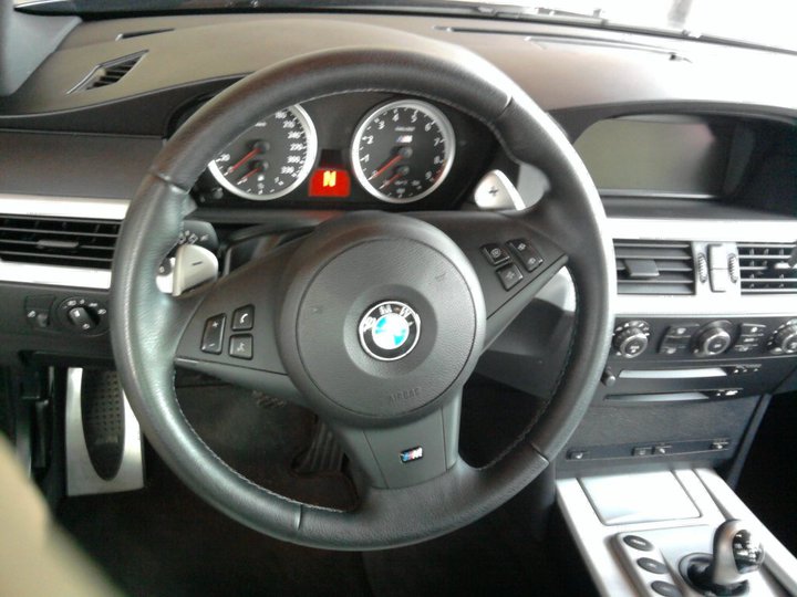 bmwe60m54.jpg