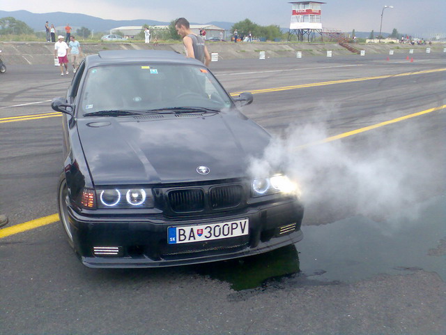 blackmw 02.jpg