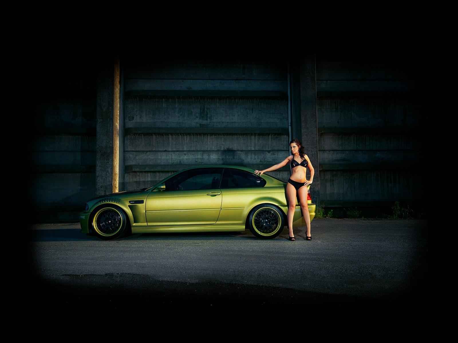 Bmw-Girl.jpg