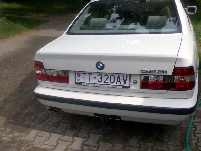 487251_2.jpg
