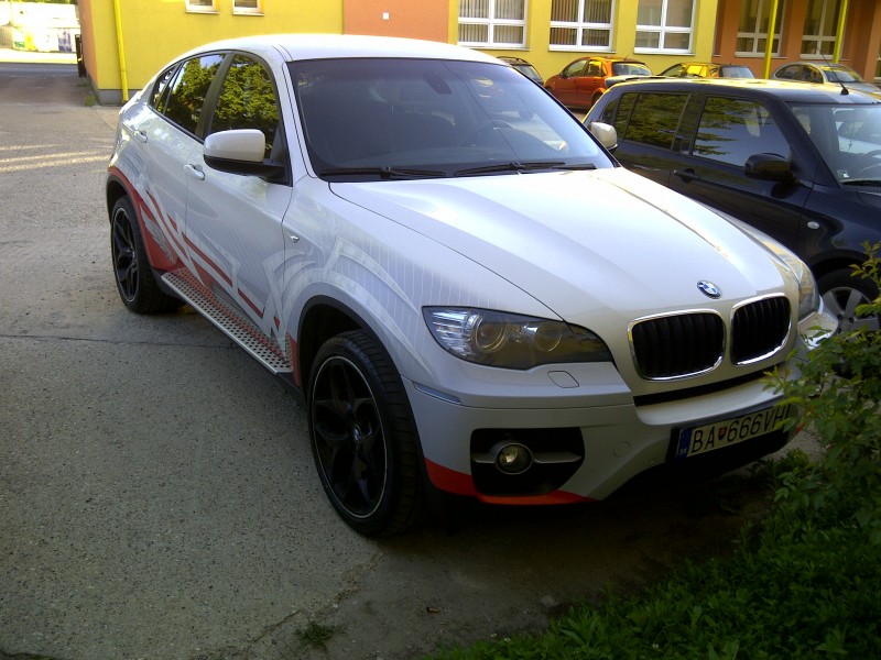 x6 004.jpg