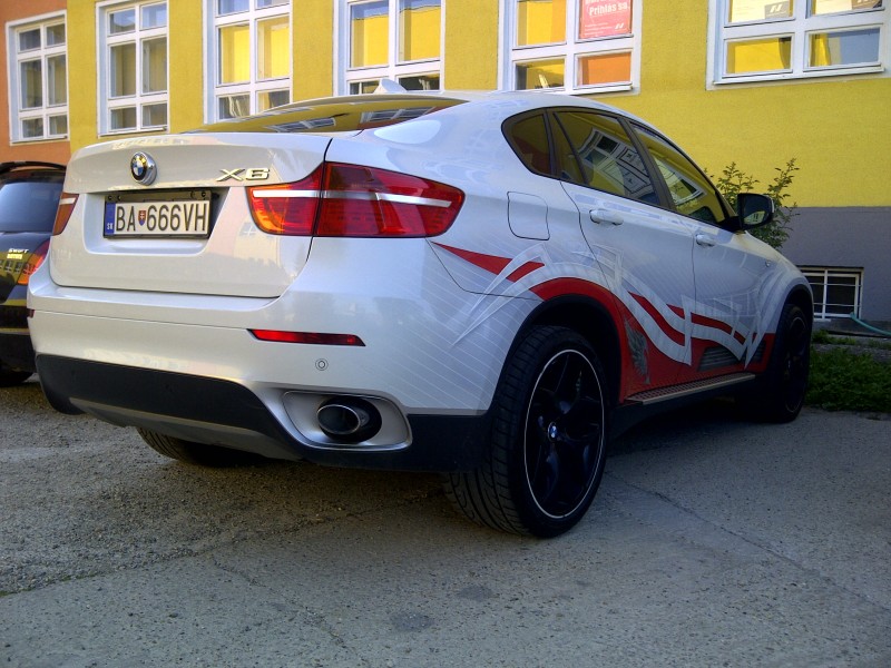 x6 003.jpg
