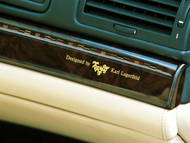 03301_0305_04zbmw_z8interior_view_122_227lo.jpg
