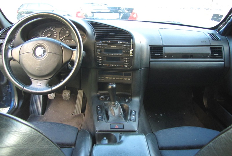 bmw 393.jpg