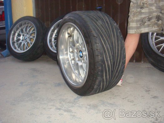 8371760[3].jpg