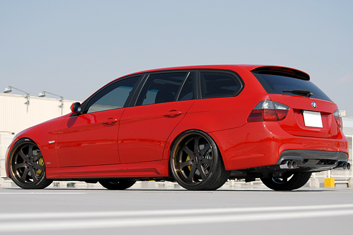 E91HF_3.jpg