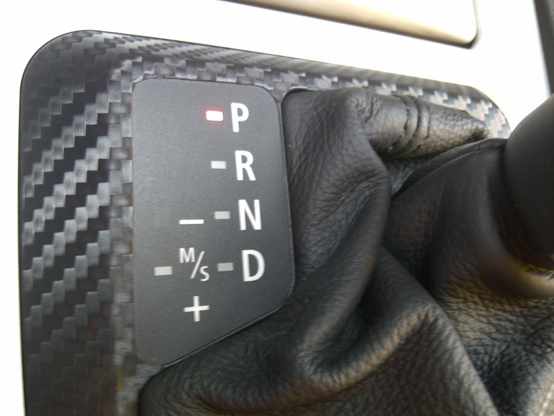 carbon diely diel páky detail.jpg