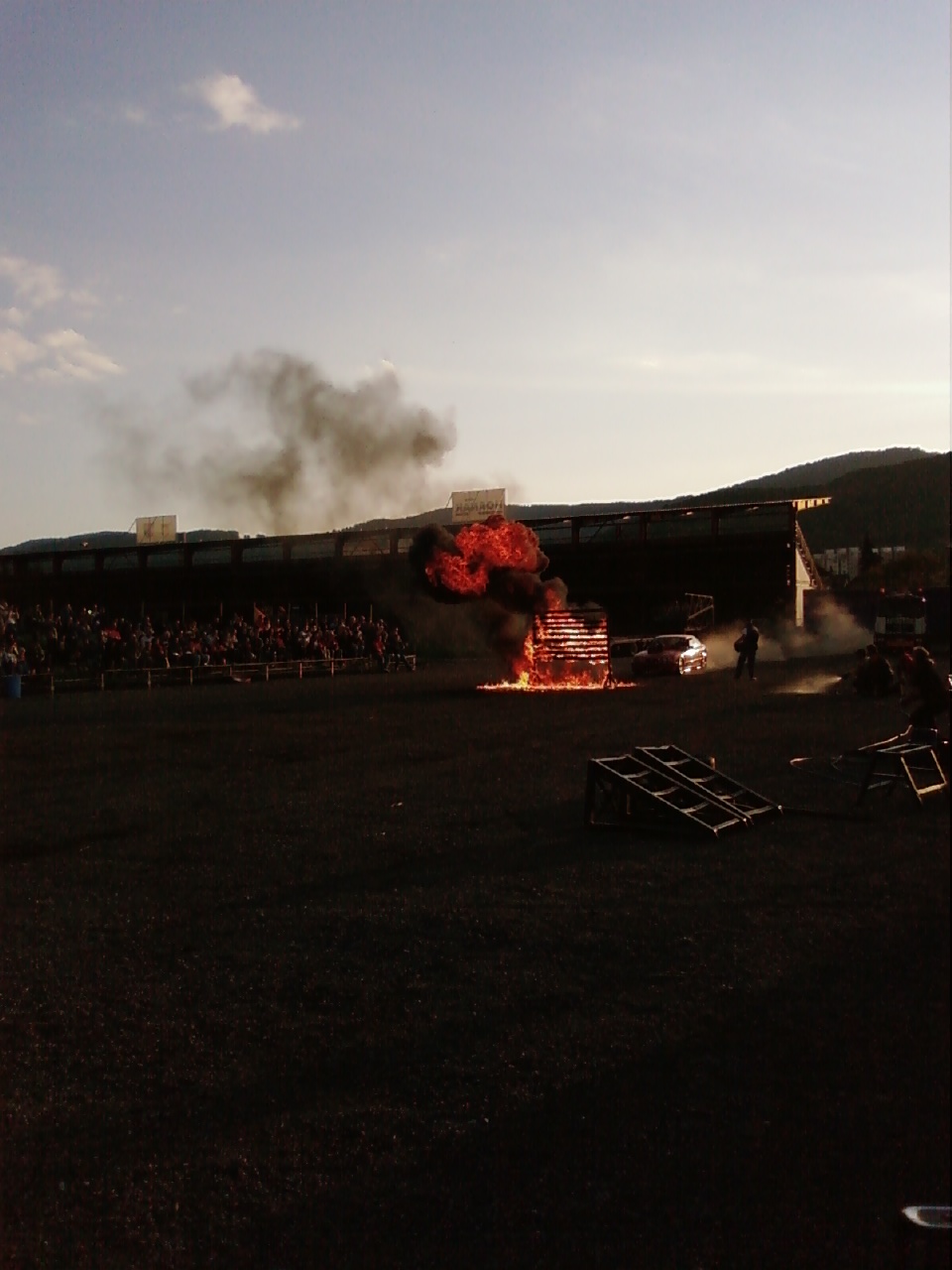 Show 11.jpg