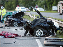 crash_uk_sussex_040516_1_bmw.jpg