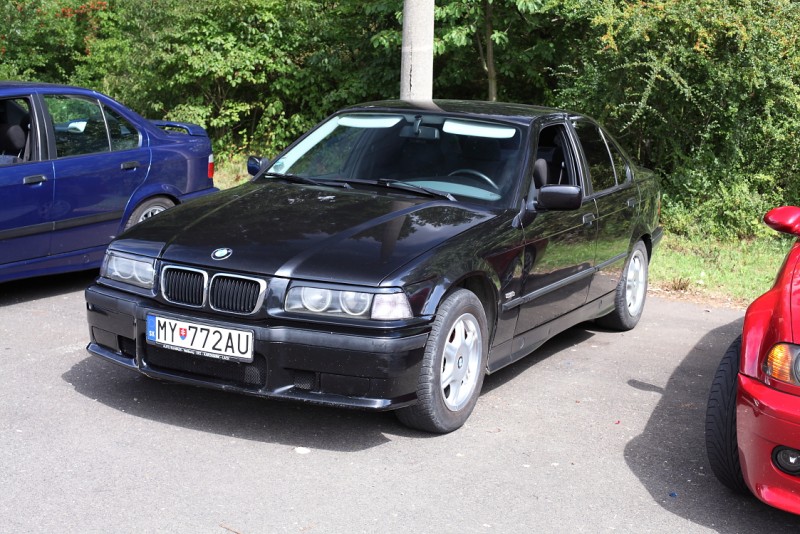 bmw_my40.JPG
