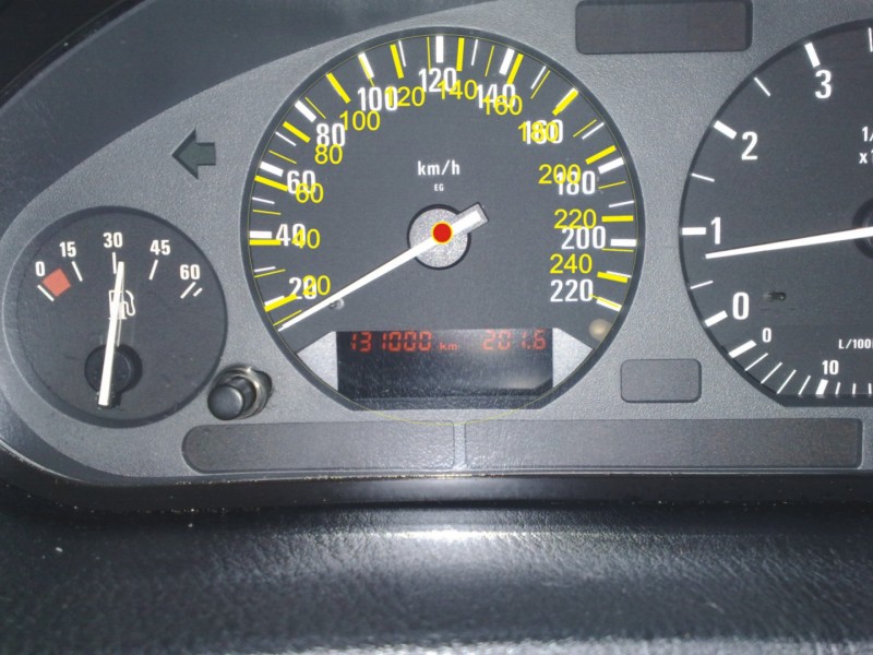 tacho e36.JPG