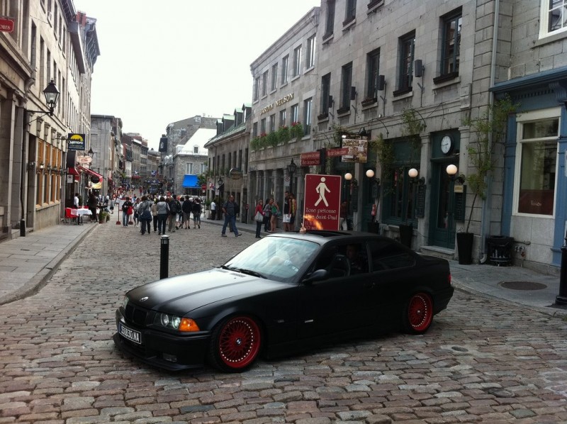 e36 black and red.jpg