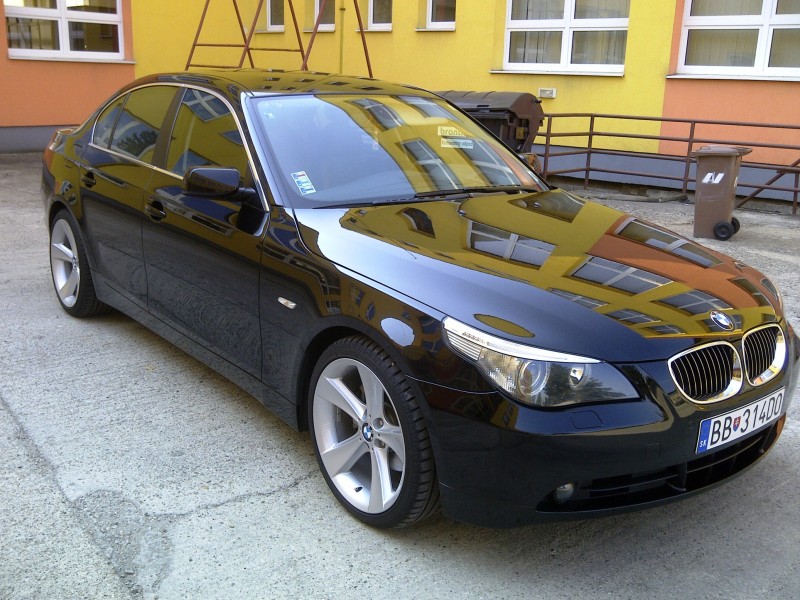 bmw5 výsledok po detailngu3.jpg
