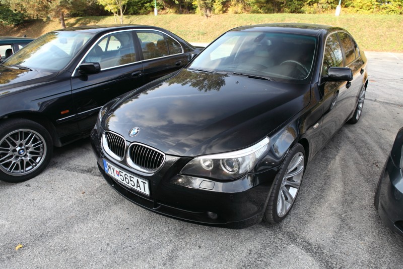 my_bmw30.JPG