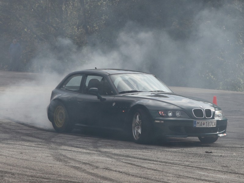 my_bmwz32.JPG