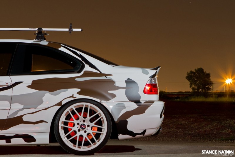 2004-BMW-E46-M3-Receives-Unique-Camouflage-Wrap-5.jpg