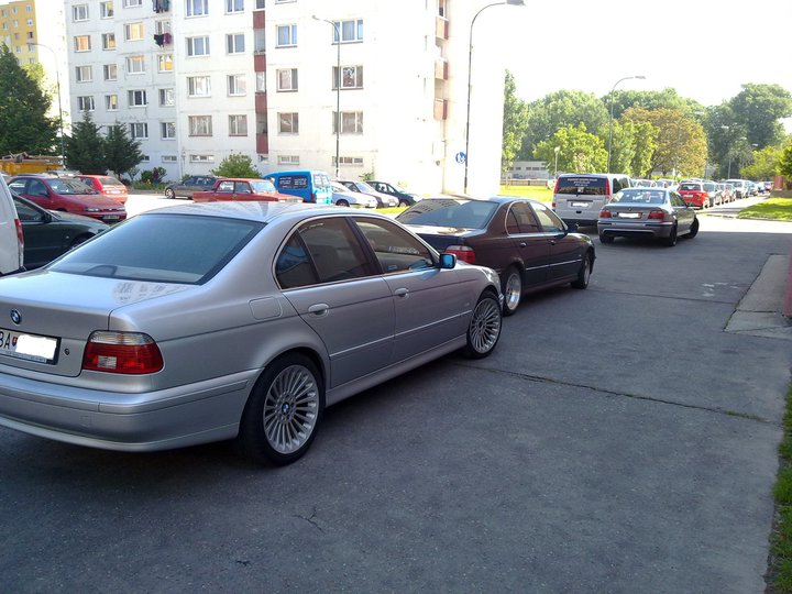 parking.jpg