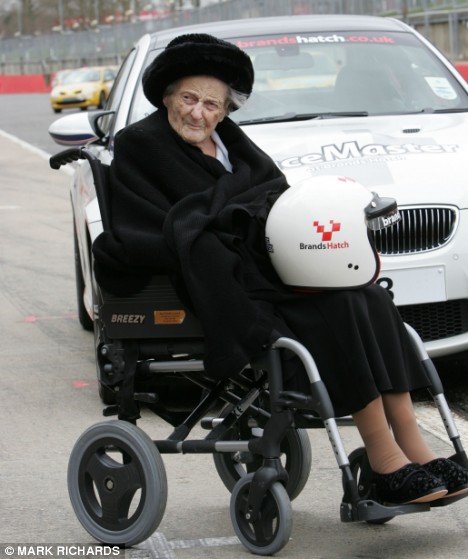 107year-old-bmw.jpg