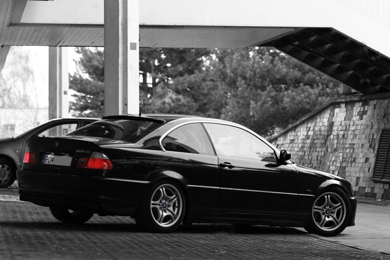 bmw7.jpg