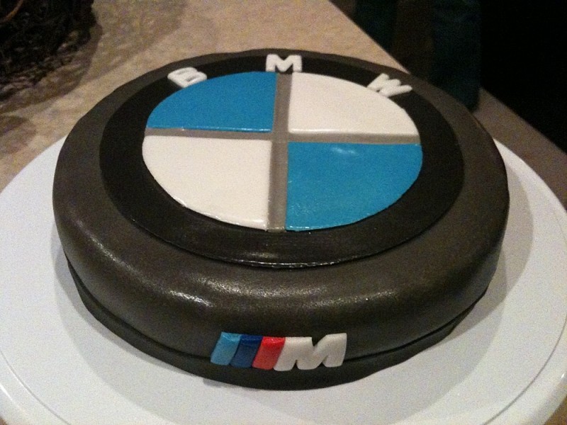 bmw torta.jpg