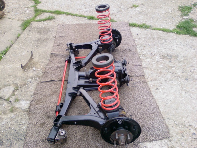 zadna naprava.jpg (270.42 KiB) 4222 zobrazení zadna naprava.jpg