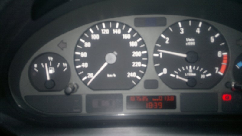 30012012337.jpg