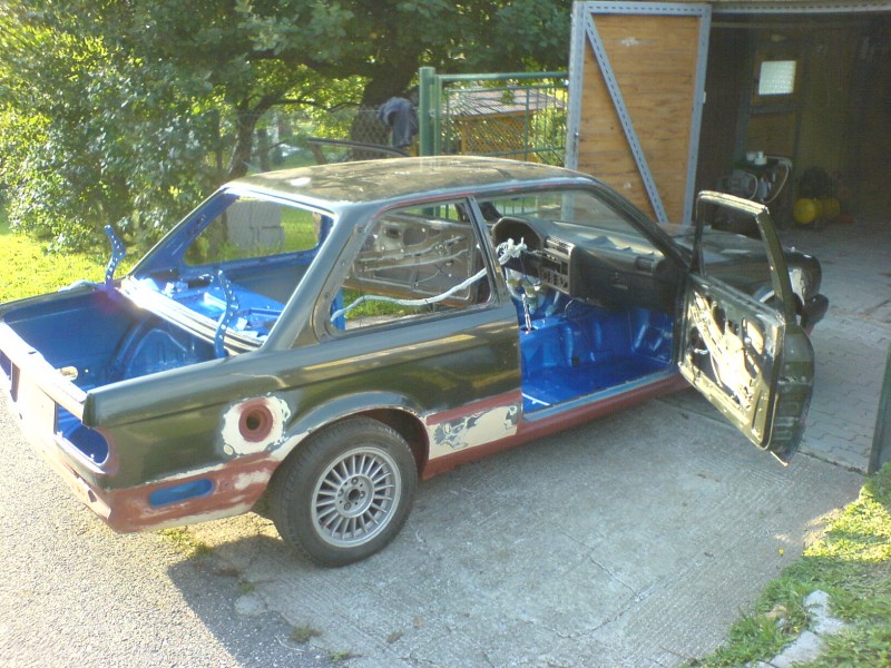 e30 003.jpg