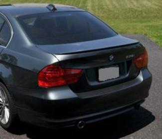 E90LCI M style trunk lip spoiler.JPG