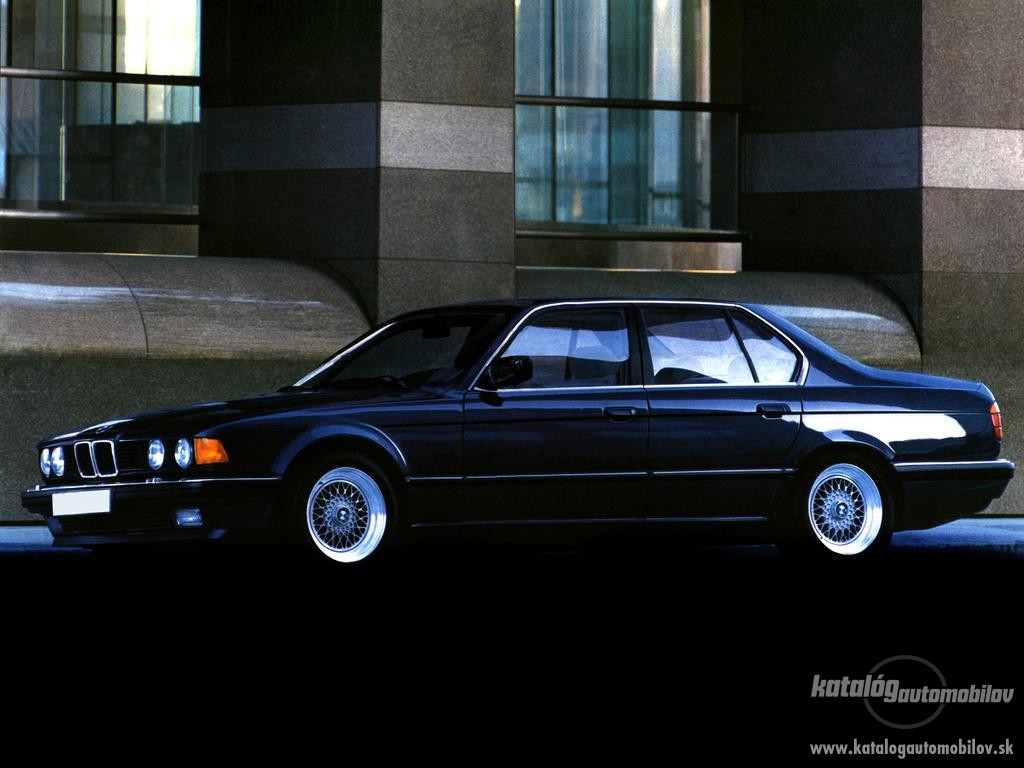 bmw-7-e32-750i-v8-1.jpg