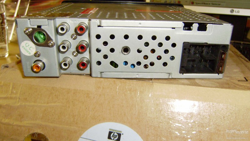 4814383-autoradio-mp3-usb-slot-na-pametovou-kartu-3.jpg
