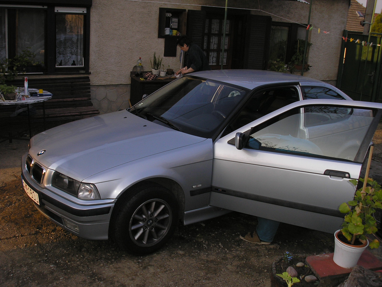 auto4.JPG