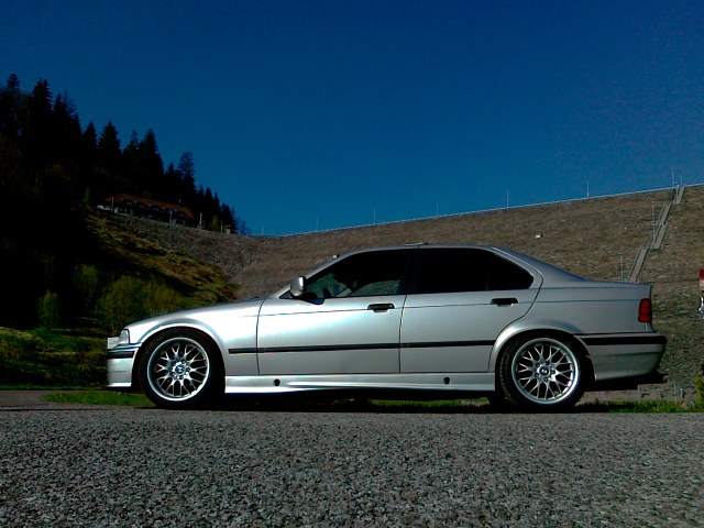 28042012330.jpg