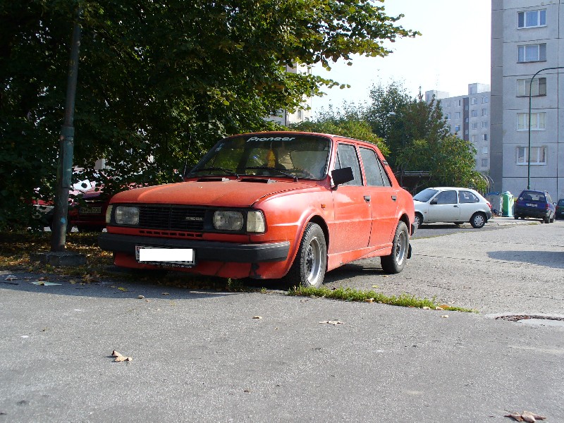 skoda120L.jpg