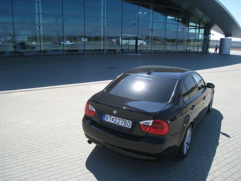 airport_RZE_4.jpg