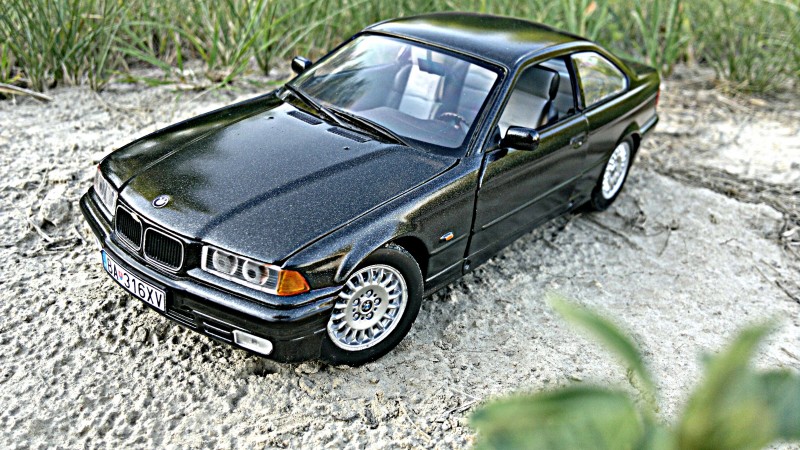 e36 scale05.jpg