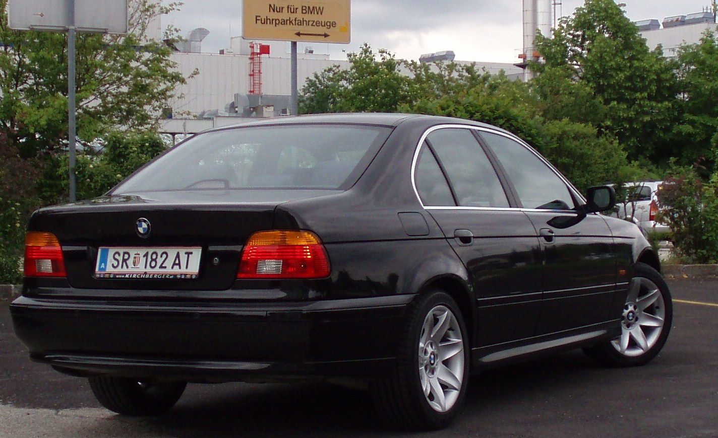 bmw 002.JPG