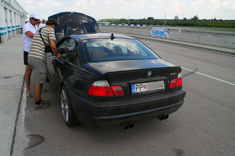 e_13.jpg