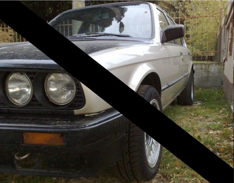 BMW_325E.jpg