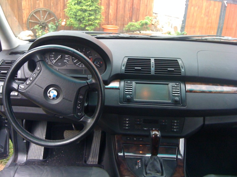 BMW 002.jpg