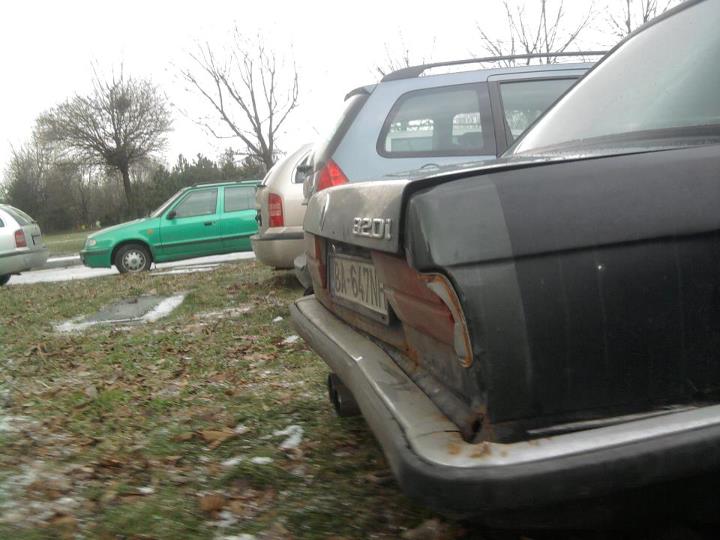 e30.jpg