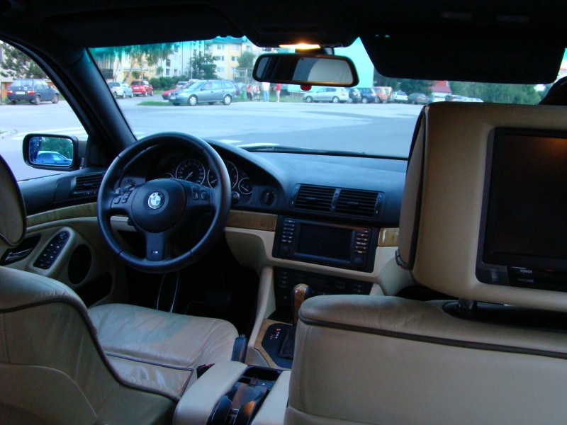 540i.JPG
