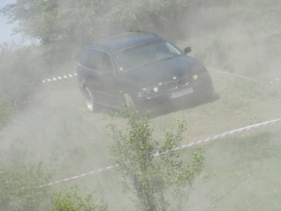 549145_490129041016870_936732501_n.jpg