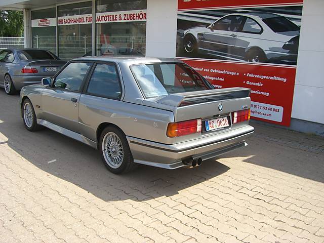 m3 e30.JPG