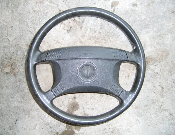 volant moj.jpg