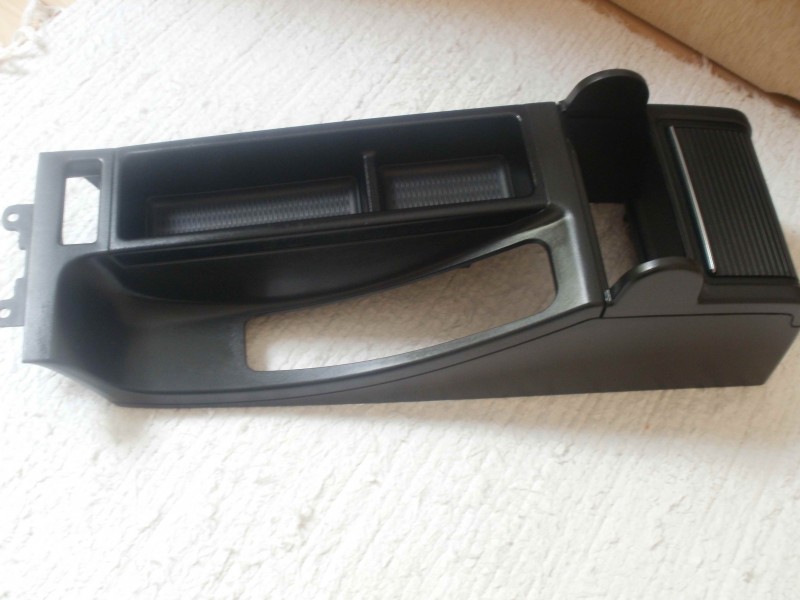 P5130450b.jpg