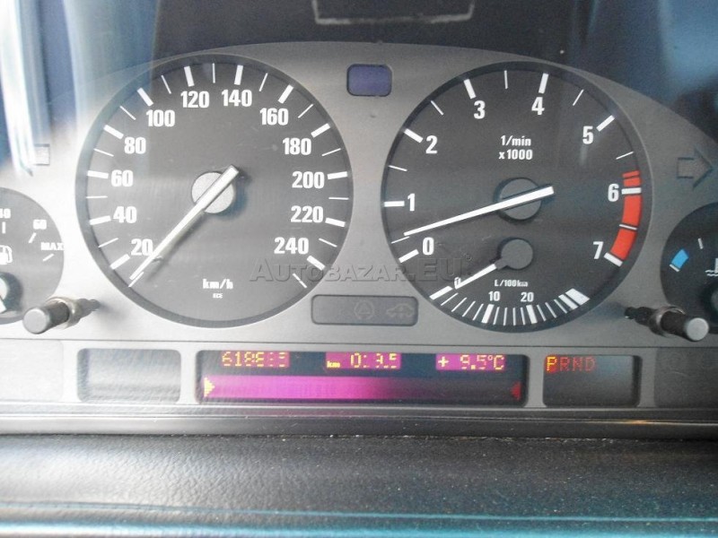 AAA_618885km.jpg